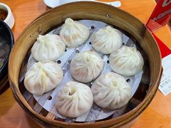 -莱莱小笼·乔艾