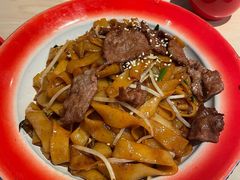 干炒牛肉河粉-避风塘(宝山万达店)