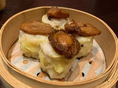 鲍鱼烧麦-北海银滩皇冠假日酒店-德丰楼中餐厅