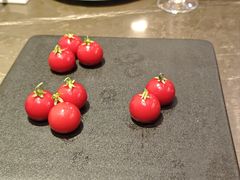 -海派悦庭·海胆烧麦·新融合菜(凯德广场店)