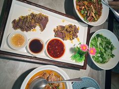 -鱼你相聚·河鲜馆(袁家岭店)