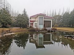 -上海怡沁园度假酒店