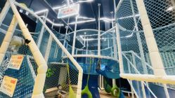 -反弹蹦床公园·亲子乐园·团建·派对(青岛融创茂店)