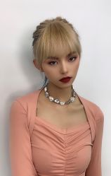 -银星女王公园发型艺术沙龙