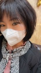-一東造型烫发染发