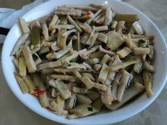 -天乐农家鱼头王(天目湖店)