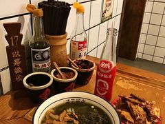 -矮子粉店1985·长沙米粉(湘春路店)