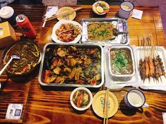 -马路牙子地桌烤肉(工体店)