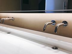 -银泰百货(厦门国贸中心店)