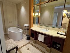 -中旅阿那亚九龙湖·公主酒店