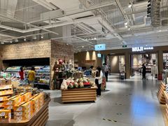 -七鲜超市(瑞虹天地太阳宫店)