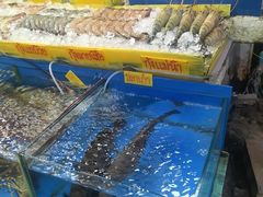 -拉威海鲜市场