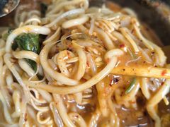 -曹宝林砂锅麻辣烫(星光路店)