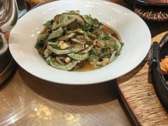 -钵家大院·地道湖北菜(江夏·大花岭店)