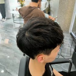 -七分屋LA·烫发·染发·剪发