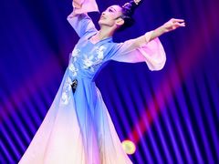 -炫艺舞蹈培训中心(枫尚奥特莱斯店)