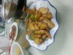地三鲜-东北酱骨头馆(蓁巷店)