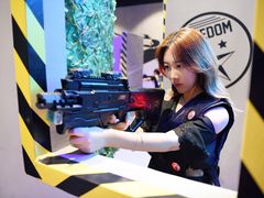 -世代星球·保龄球·镭战真人CS·团建(杨浦店)