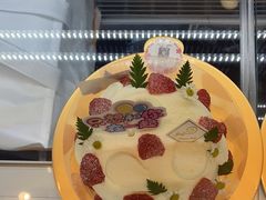 -花花卷卷·鲜食蛋糕(静安久光百货店)