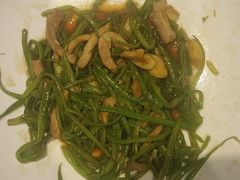 -乔家小院•非遗驴肉•青岛菜(滨河路店)