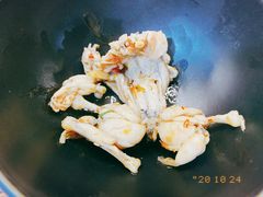 沸腾酸汤蛙-靓蛙馆