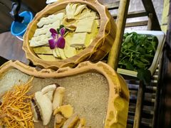 -滇釜火锅·能喝汤的火锅(车公庄店)