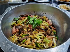 -龙顺园麻辣香锅(机场店)