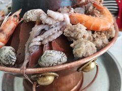 -一口猪海鲜浑锅·东北家常菜