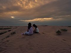 -亿利库布其七星湖沙漠生态旅游区