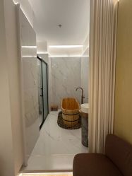 -苑苑vbeauty科技美容SPA