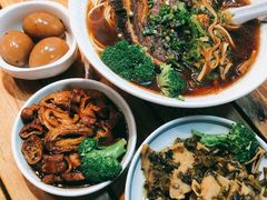 虎皮大肉面-囿面传统制面馆(中央路店)
