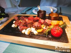 -蜜桃花开·中西融合菜E&W(南长街店)