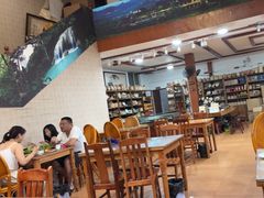 -沐毫傣泐云南菜孔雀宴•手抓饭傣味烧烤(曼听公园店)