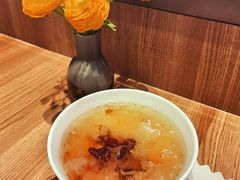 银耳桃胶蔓越莓-彬媽糖水(万象天地店)