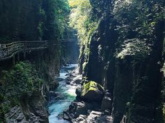 -蝶舞清江·恩施地心谷景区
