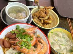 -卢聪艺小吃店(阳翟总店)