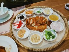 -顺风汤馆·广府粤菜(江宸天街店)