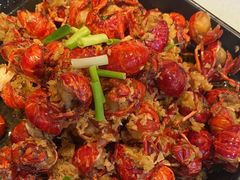 -巴厘龙虾·榜首油焖大虾(音乐学院·沿江酒馆店)