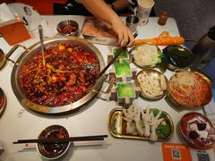 -潮火锅·麻辣牛肉火锅(观音桥方圆·LIVE店)