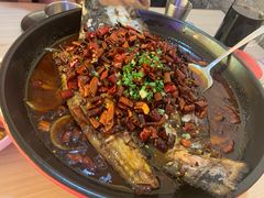 清江鱼-令狐冲烤鱼·烧菜馆(达明店)