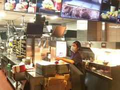 -麦当劳(总统大酒店店)