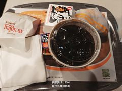-麦当劳(轻轨曹杨路店)