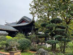 -岭南和园