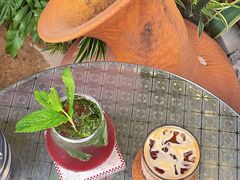 -六区宿舍咖啡店