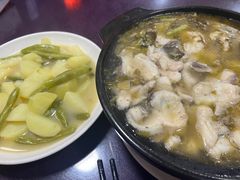 -三江砂锅(玉带小区店)