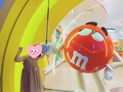 -m豆巧克力世界(上海世茂广场店)