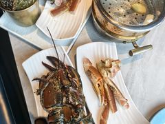 -雍容荟帝王蟹活龙虾展台自助(IFS黑金店)