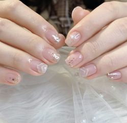 -EAST日式美甲美睫沙龙