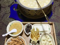 -蒙古大营·蒙古演绎餐厅(赛马场店)