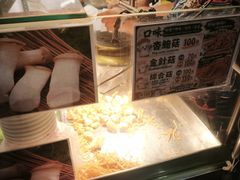 -六合夜市